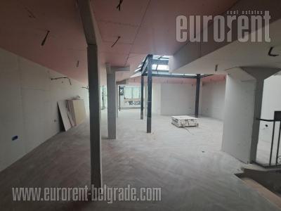 Retail space, 220 m<sup>2</sup>