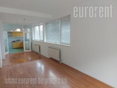 Kuća, 350 m<sup>2</sup>