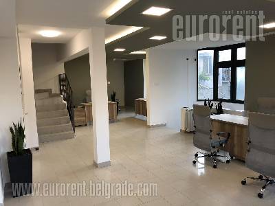 Poslovni prostor, 235 m<sup>2</sup>